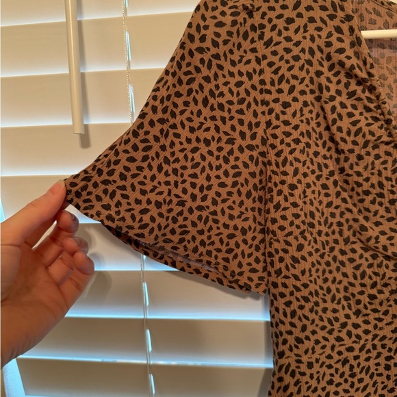 Abercrombie & Fitch Brown Dot Tie Front Blouse - Picture 2 of 6